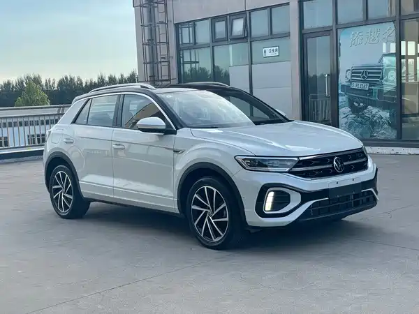 Volkswagen T-Roc 2023