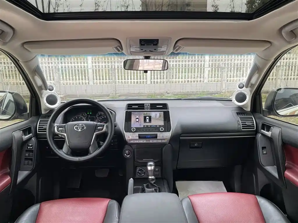 Toyota Prado 2020 — фото 17
