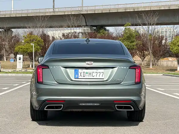 Cadillac CT5 2023
