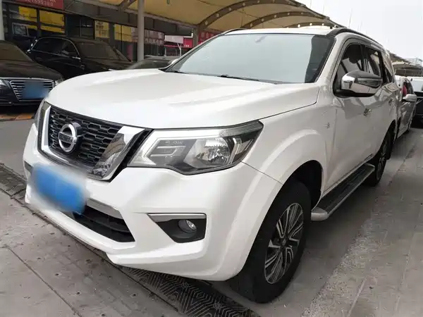Nissan Terra 2020