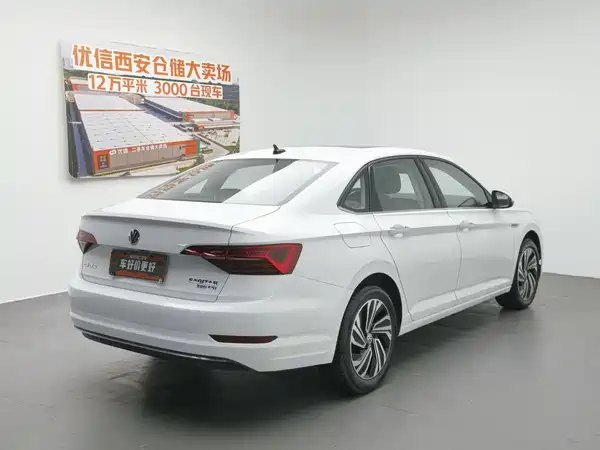 Volkswagen Sagitar 2022