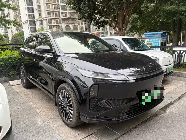 Dongfeng Fengshen L8 2026