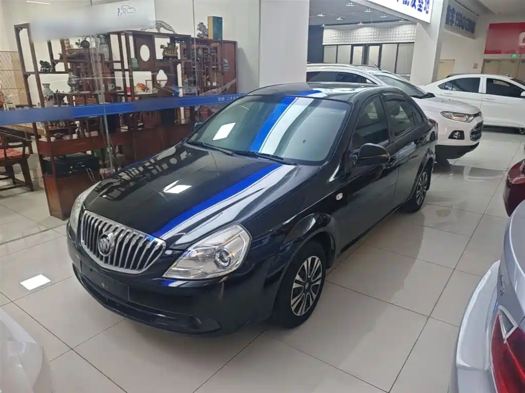 Buick Excelle 2015 — фото 2