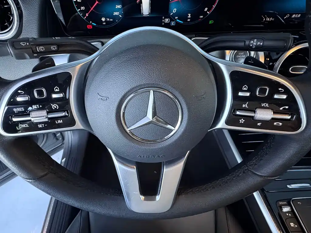 Mercedes-Benz GLB 2021 — фото 18