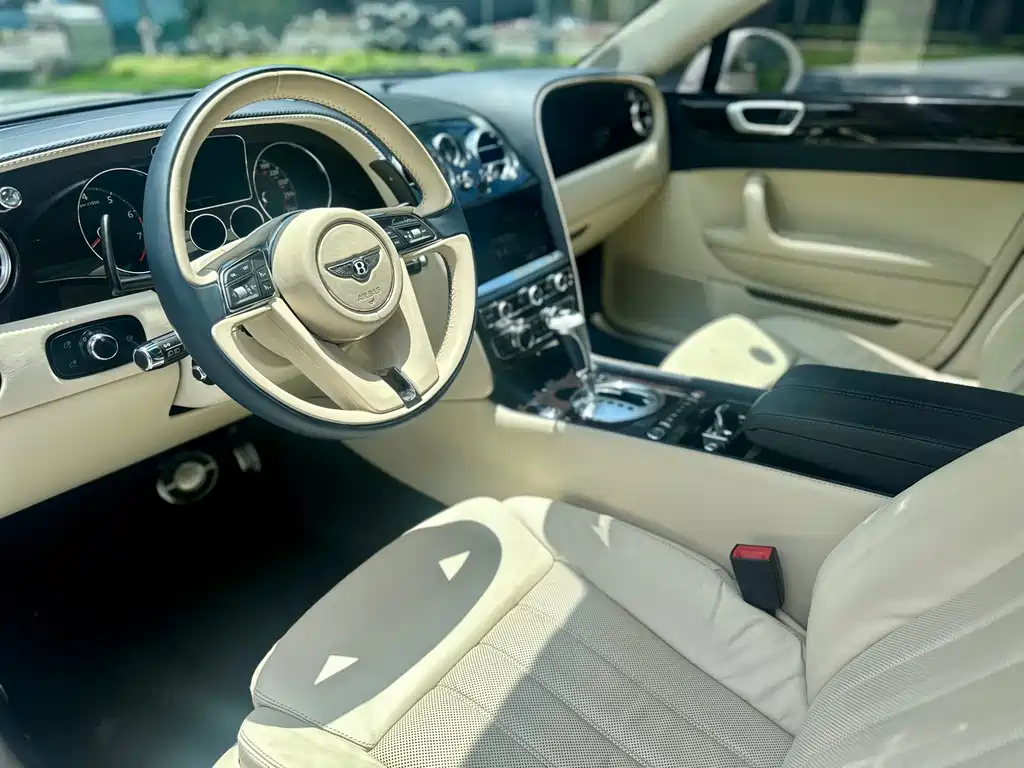 Bentley Flying Spur 2012