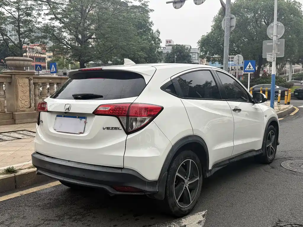 Honda Vezel 2021 — фото 5