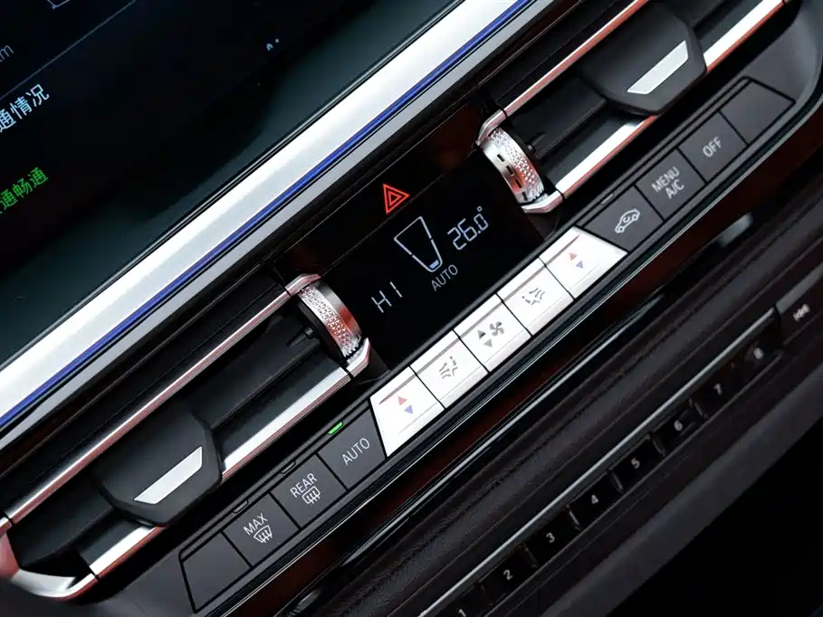 BMW Z4 2024 — фото 17