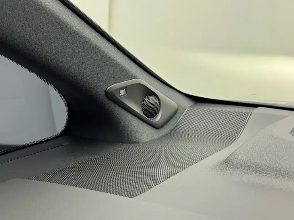 Toyota Vellfire 2025 — фото 25