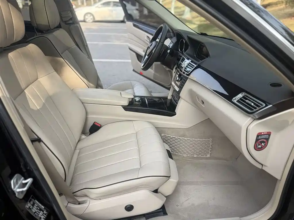Mercedes-Benz E-Class 2014 — фото 16