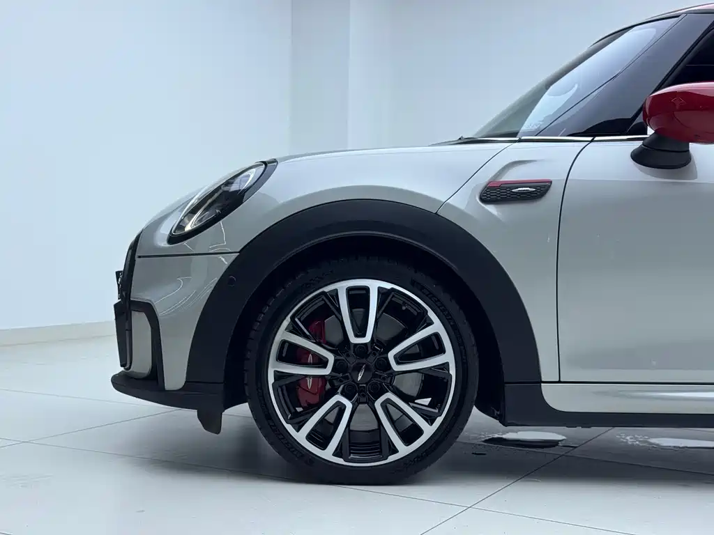 MINI JCW 2022 — фото 10