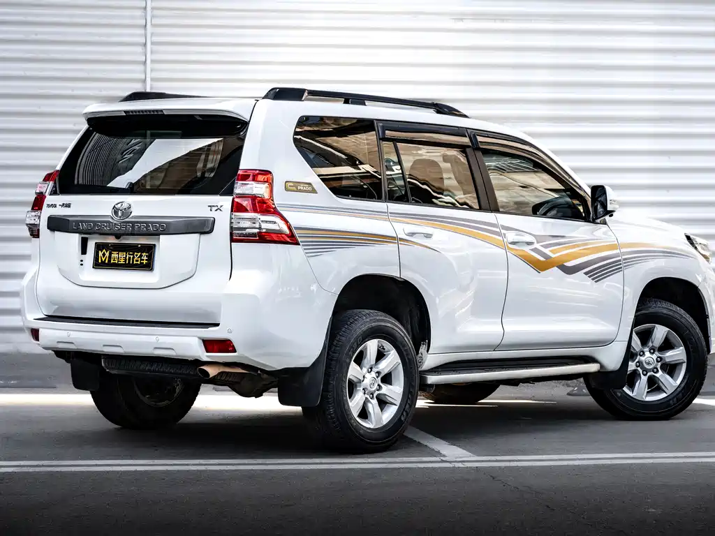 Toyota Prado 2015 — фото 4