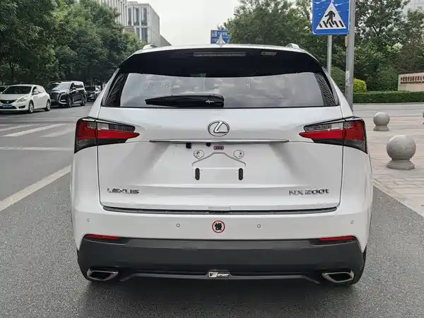 Lexus NX 2015