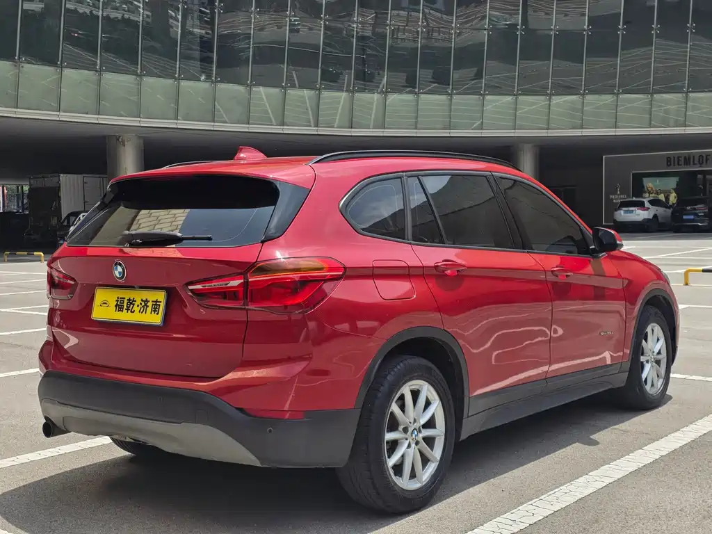 BMW X1 2016 — фото 5