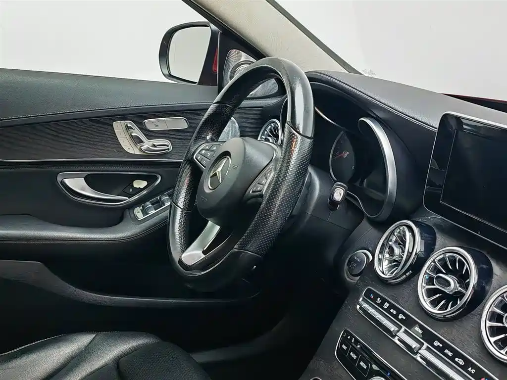 Mercedes-Benz C-Class 2016 — фото 22