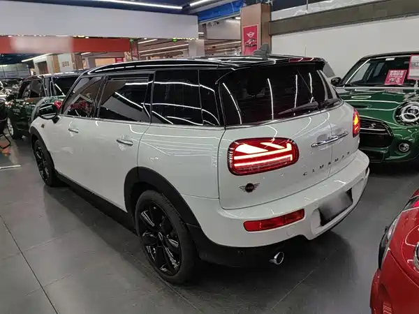 MINI Clubman 2023