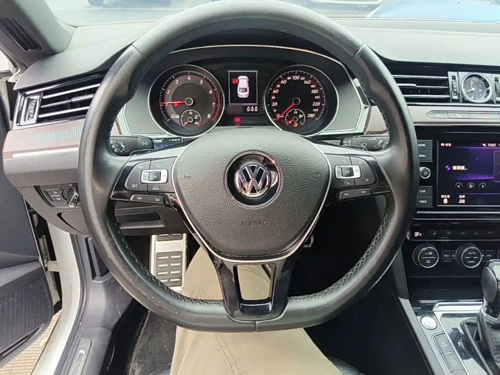 Volkswagen CC 2019 — фото 11
