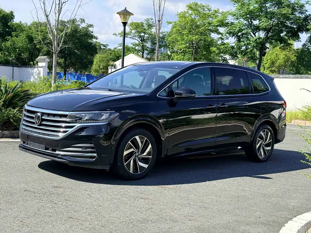 Volkswagen Viloran 2023