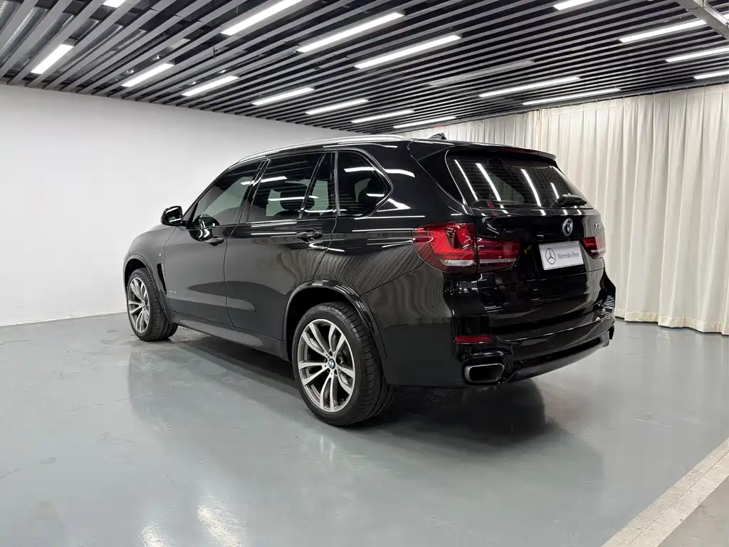 BMW X5 2018 — фото 21