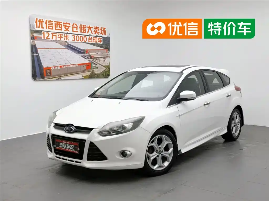 Ford Focus 2014 — фото 1