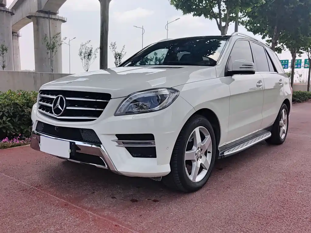 Mercedes-Benz M-Class 2013 — фото 3