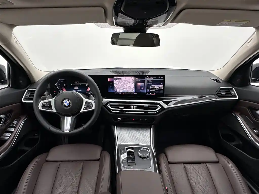 BMW 3 Series 2023 — фото 19