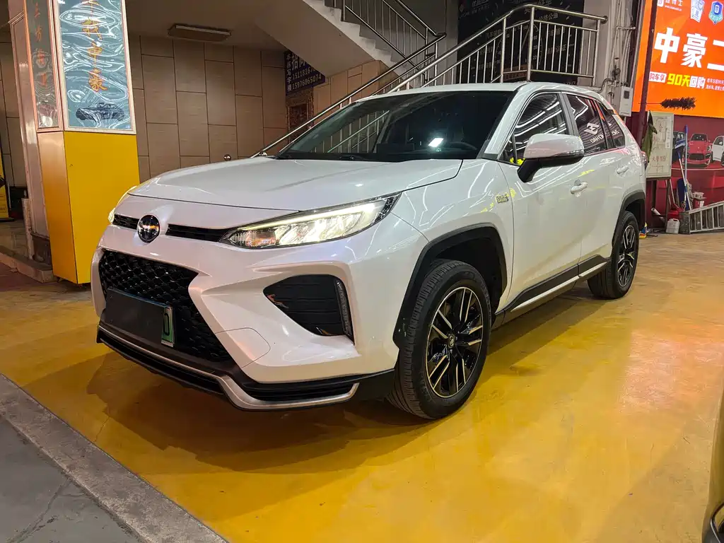 Toyota Wildlander New Energy 2022 — фото 3