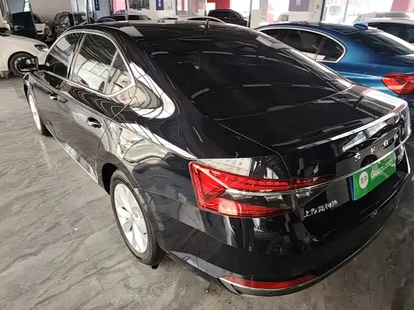 Skoda Superb 2020