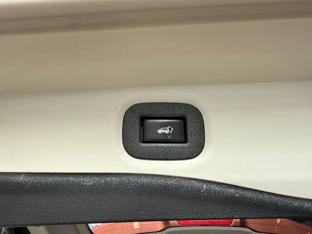 Nissan X-Trail 2016 — фото 19