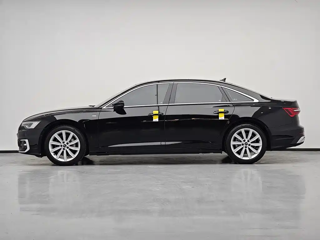 Audi A6L 2024 — фото 19