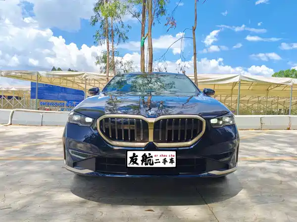 BMW 5 Series 2025