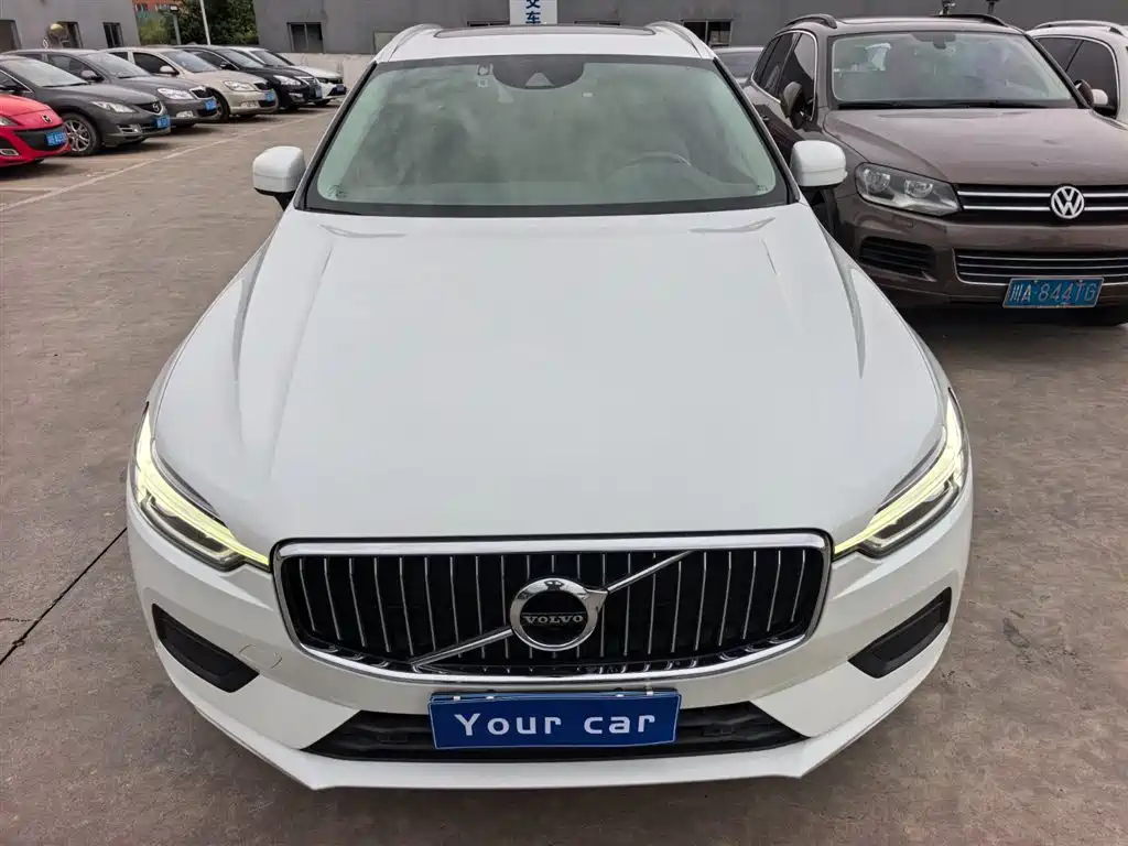 Volvo XC60 2019 — фото 2