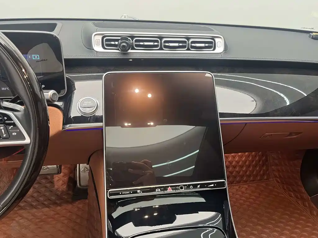 Mercedes-Benz Maybach S-Class 2023 — фото 16