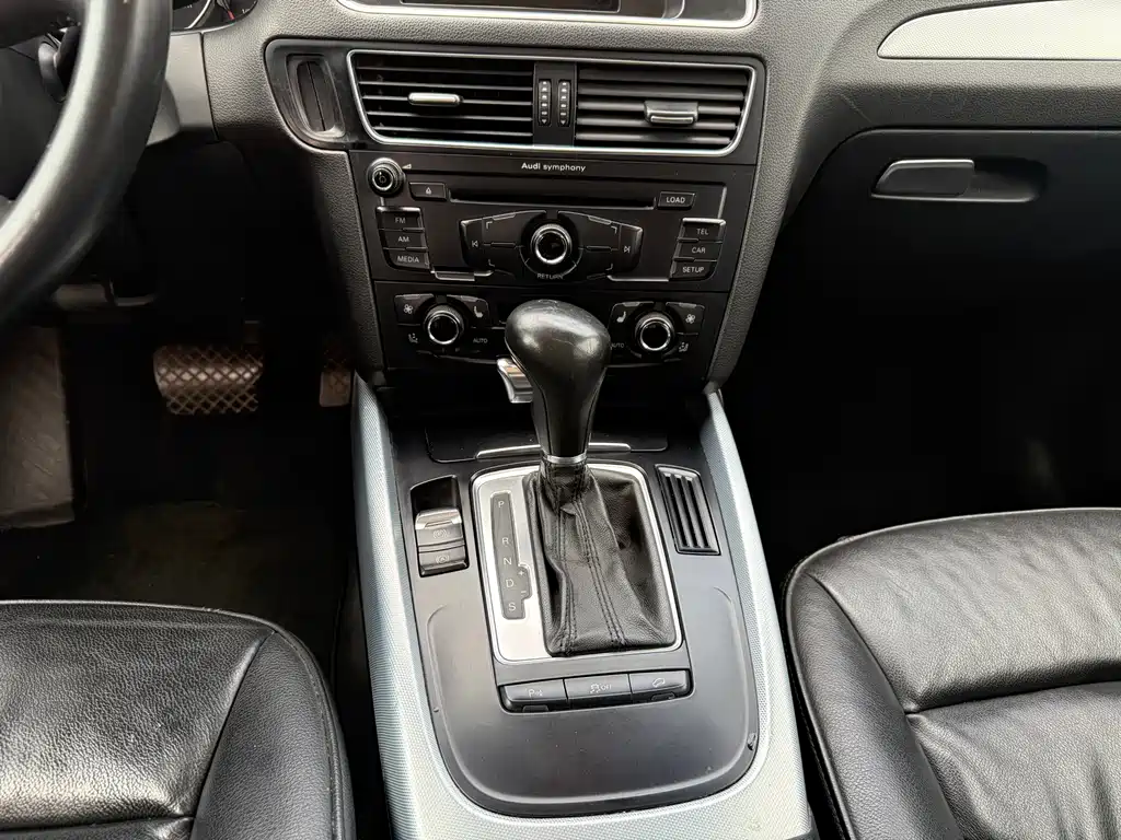 Audi Q5 2012 — фото 12