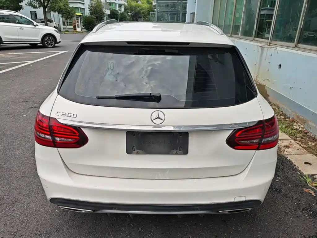 Mercedes-Benz C-Class 2019