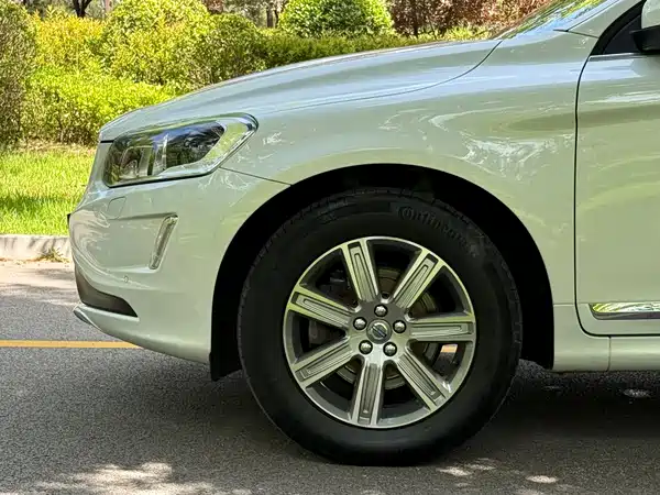 Volvo XC60 2016