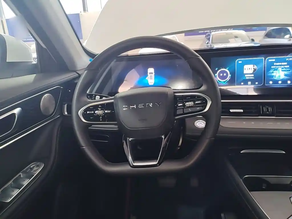 Chery Tiggo 7 PLUS 2025 — фото 11