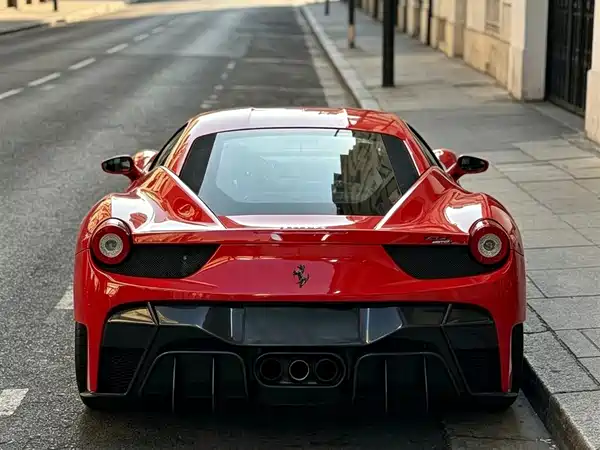 Ferrari 458 2012