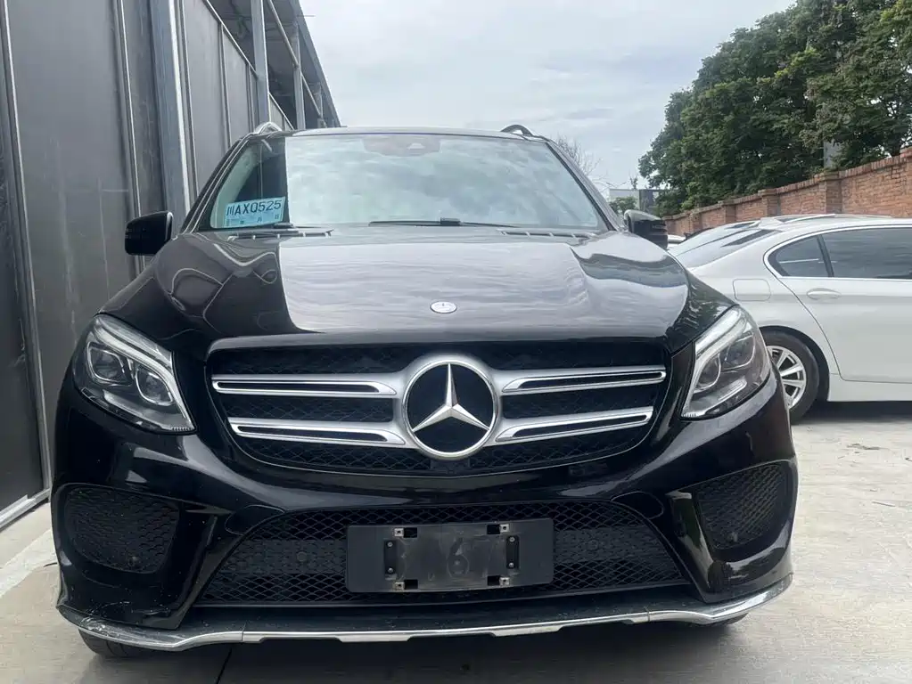 Mercedes-Benz GLE 2015