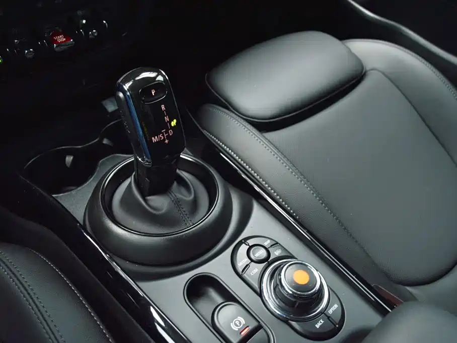 MINI Clubman 2021