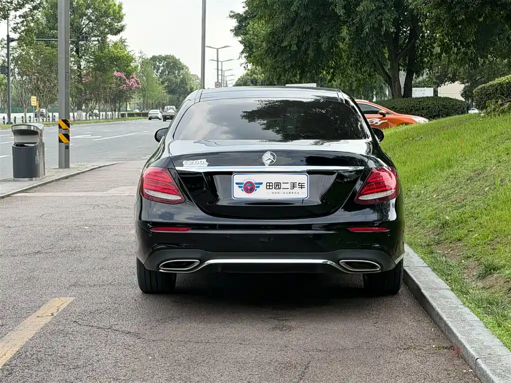 Mercedes-Benz E-Class 2020