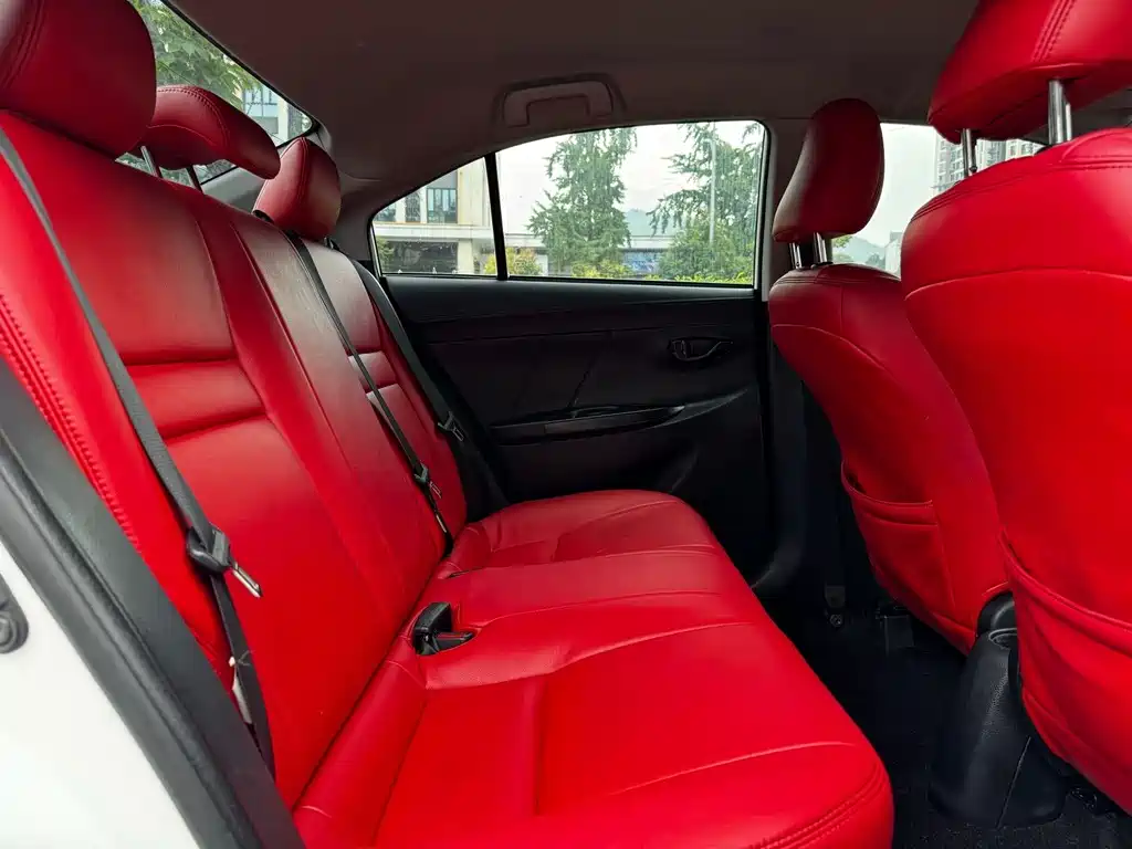 Toyota Vios 2017 — фото 10