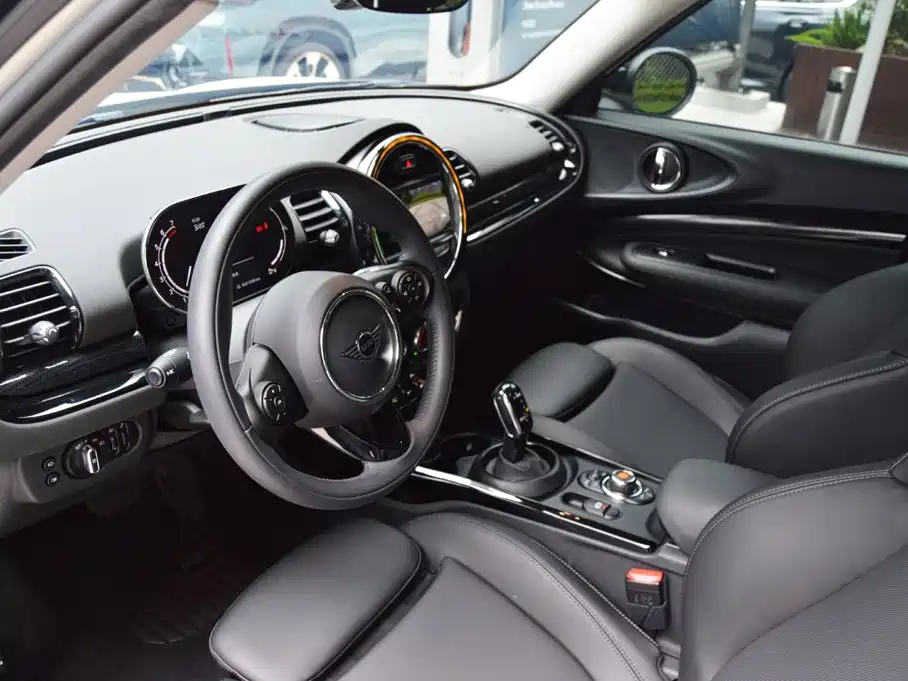 MINI Clubman 2021