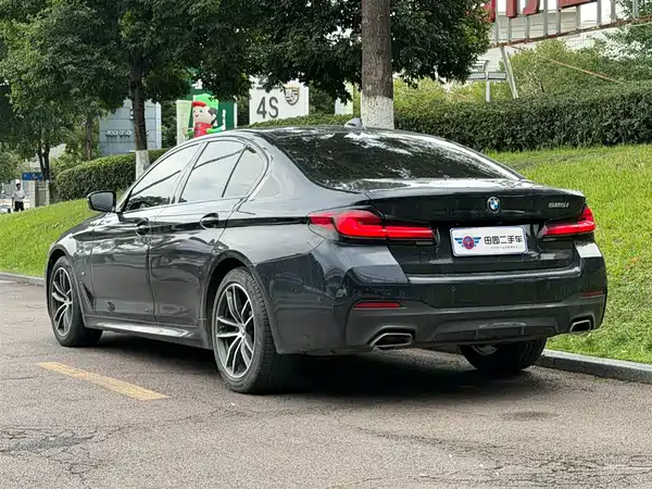 BMW 5 Series 2022