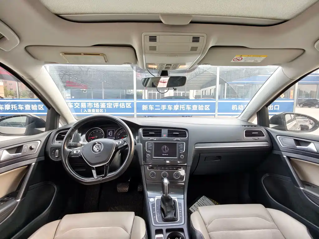 Volkswagen Golf 2017