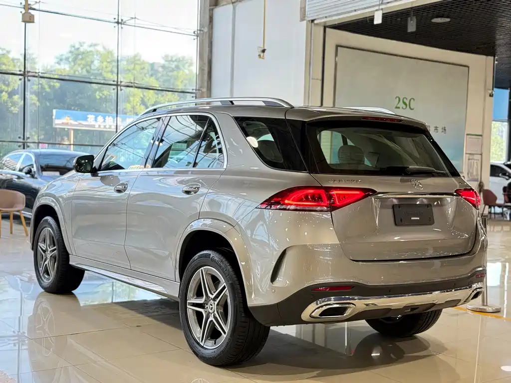 Mercedes-Benz GLE 2019 — фото 22