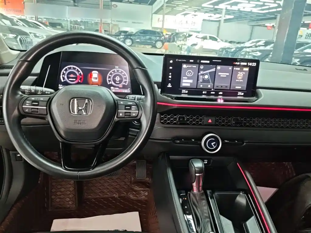 Honda Accord 2024 — фото 10