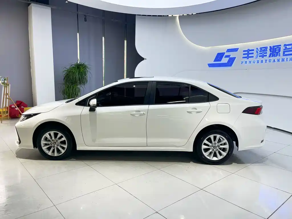 Toyota Corolla 2024