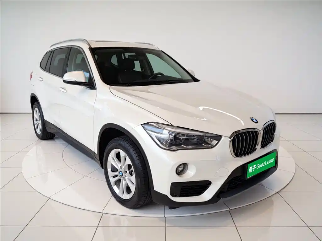 BMW X1 2017 — фото 4