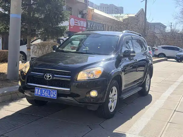 Toyota RAV4 2012
