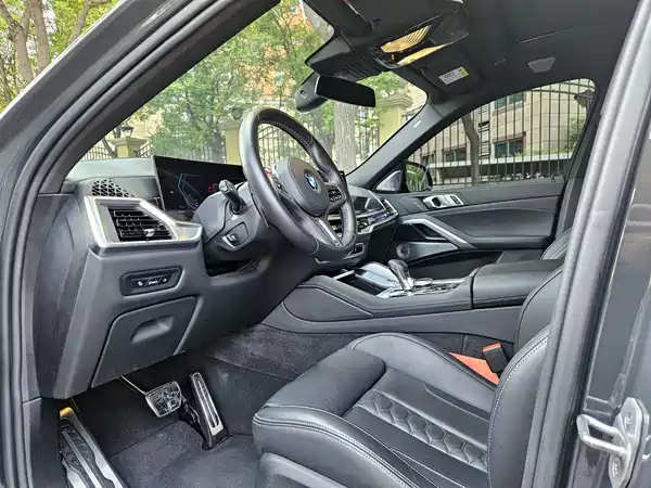 BMW X6 M 2023